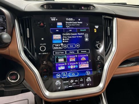 Used 2022 Subaru Legacy Touring XT image 14