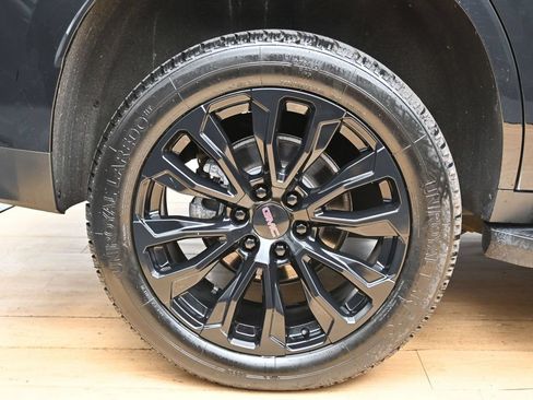 Used 2021 GMC Yukon Denali AWD/4WD image 14