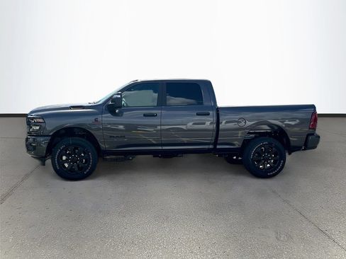 New 2026 RAM 2500 Big Horn AWD/4WD image 4