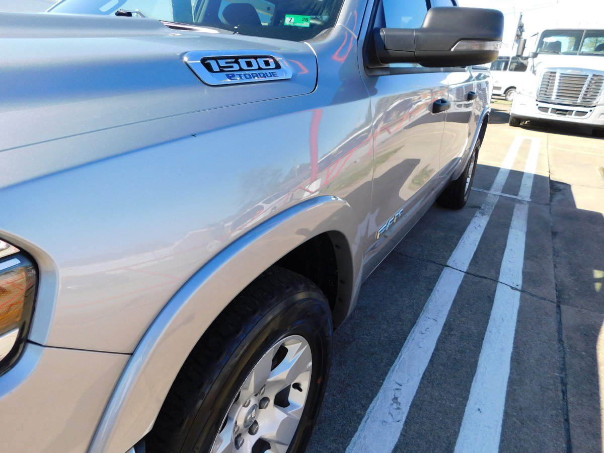 Used 2025 RAM 1500 Big Horn RWD image 12