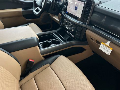 New 2026 Ford F250 Lariat w/ Lariat Ultimate Package image 12