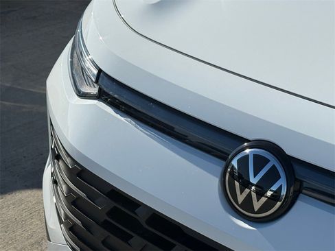 New 2026 Volkswagen Tiguan S image 4