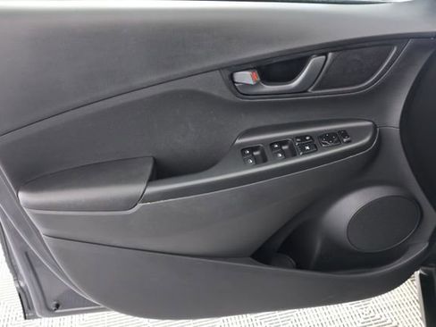 Used 2023 Hyundai Kona SEL image 24