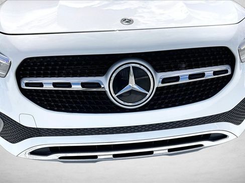 Used 2023 Mercedes-Benz GLA 250 image 28