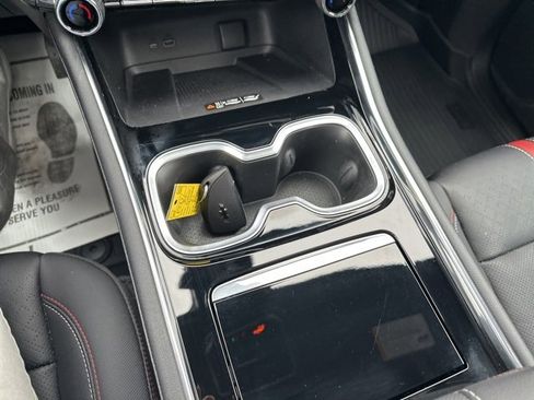 Certified 2024 Chevrolet Traverse RS w/ LPO, Floor Liner Package image 21