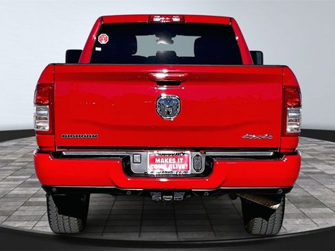 Used 2024 RAM 2500 Big Horn w/ Sport Appearance Package image 5