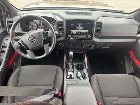 Used 2023 Nissan Frontier PRO-4X w/ Pro Convenience Package AWD/4WD image 10