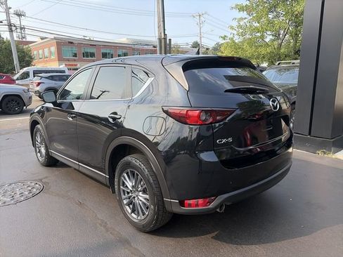 Used 2021 MAZDA CX-5 Touring FWD image 6