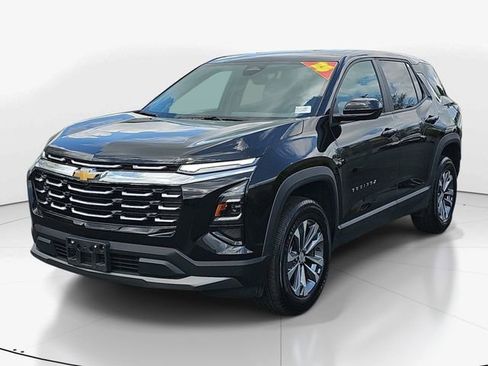 Used 2025 Chevrolet Equinox LT image 7