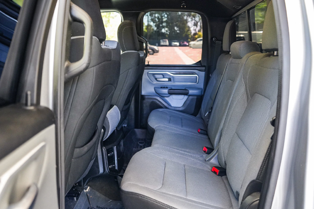 Used 2022 RAM 1500 Big Horn AWD/4WD image 18