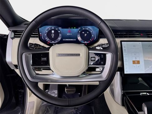 New 2026 Land Rover Range Rover Long Wheelbase SE AWD/4WD image 12