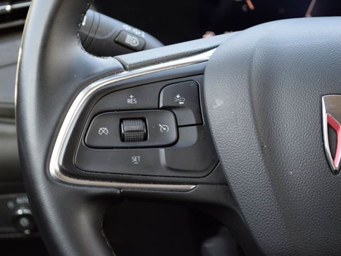 Used 2024 Buick Encore GX Sport Touring image 12