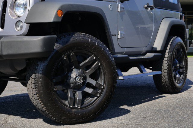 Used 2015 Jeep Wrangler Sport w/ Quick Order Package 24S AWD/4WD image 14