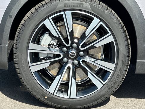 New 2026 Volvo V60 B5 Cross Country Ultra w/ Climate Package AWD/4WD image 24