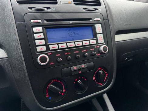 Used 2008 Volkswagen GTI 2-Door image 16