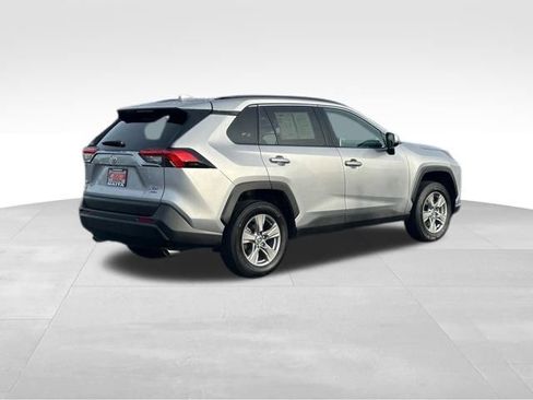 Used 2024 Toyota RAV4 XLE image 4