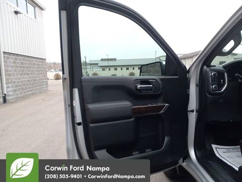 Used 2019 GMC Sierra 1500 SLE image 10