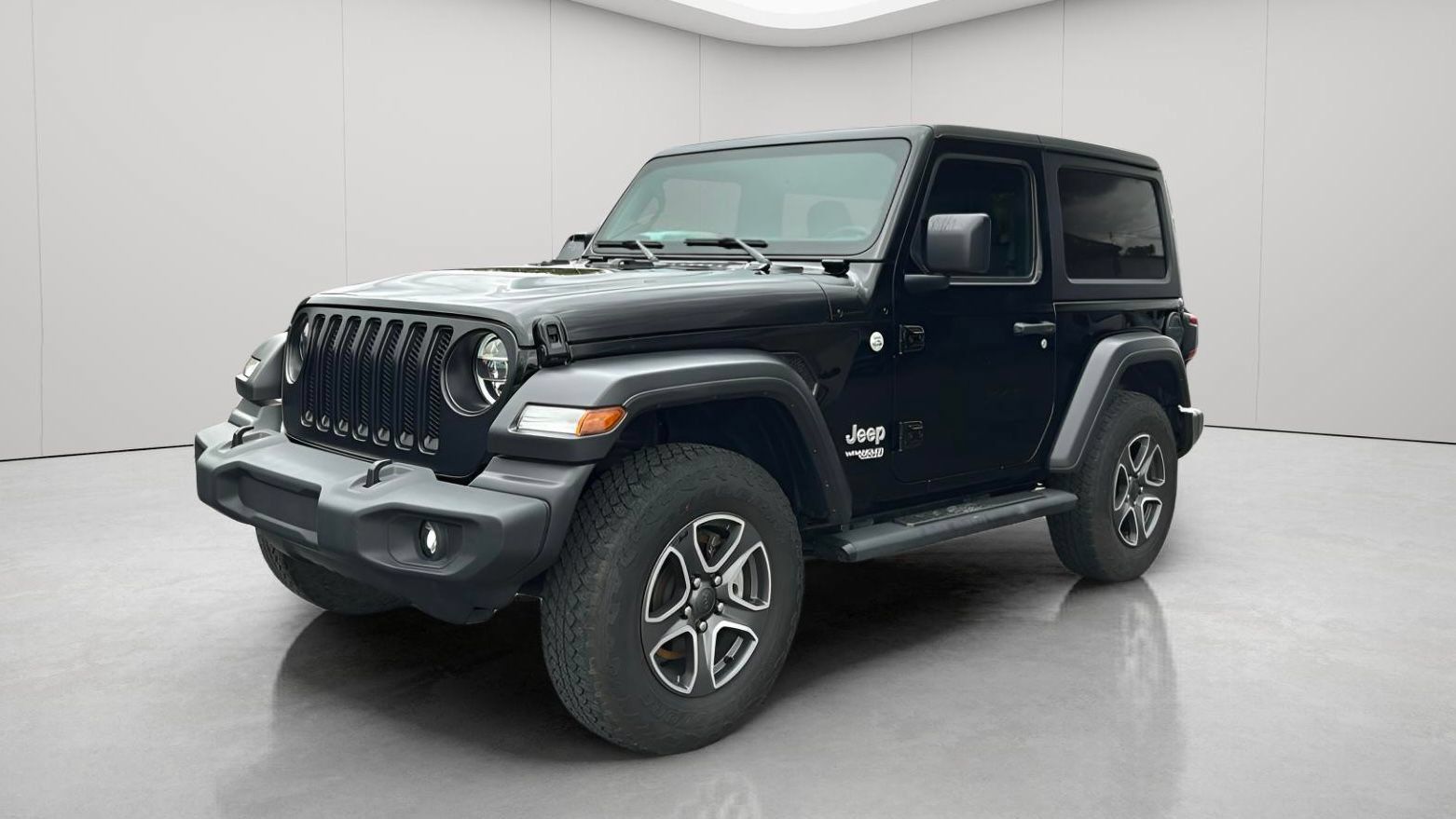 Used 2021 Jeep Wrangler Sport AWD/4WD image 10