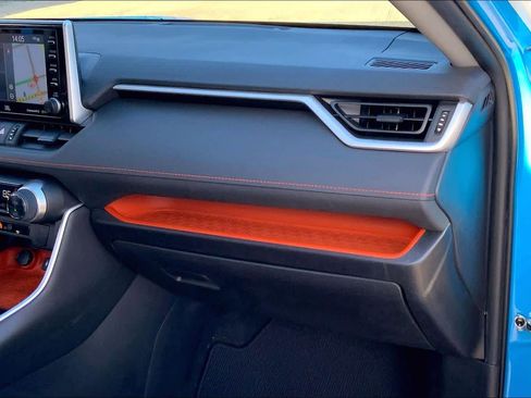 Used 2019 Toyota RAV4 Adventure image 17