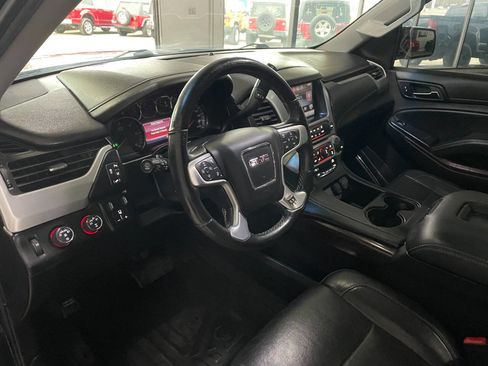Used 2015 GMC Yukon SLT image 18