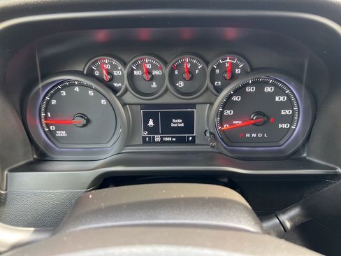 Used 2024 Chevrolet Silverado 2500 Custom w/ Custom Value Package image 20