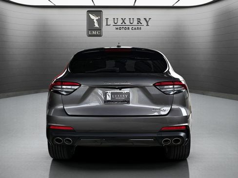 Used 2023 Maserati Levante Modena AWD/4WD image 7