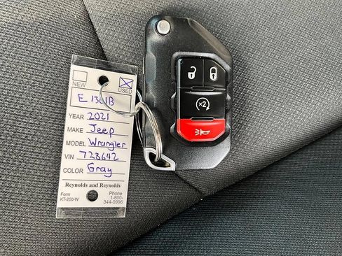 Used 2021 Jeep Wrangler Unlimited Sport AWD/4WD image 34