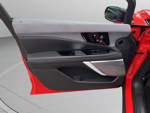 Certified 2025 Cadillac Optiq Sport 2 image 25