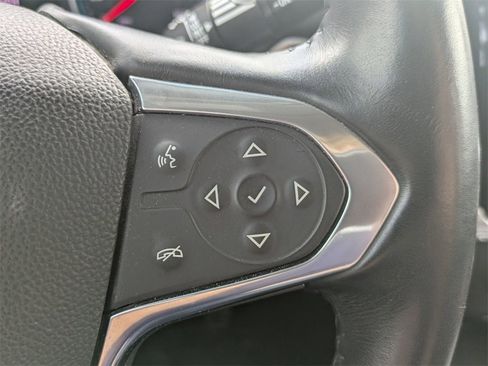 Used 2020 Chevrolet Traverse RS image 12