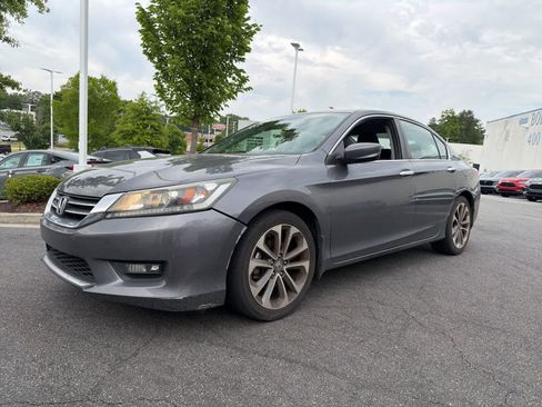 Used 2014 Honda Accord Sport image 1