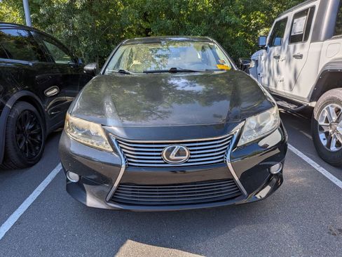 Used 2014 Lexus ES 350 w/ Premium Package FWD image 6