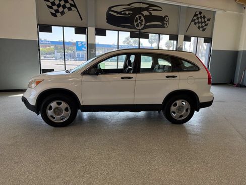 Used 2009 Honda CR-V LX image 4