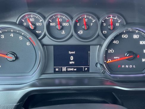 Used 2024 GMC Sierra 1500 Pro w/ Pro Value Package image 40