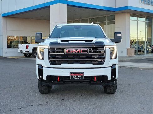New 2026 GMC Sierra 2500 AT4 image 3
