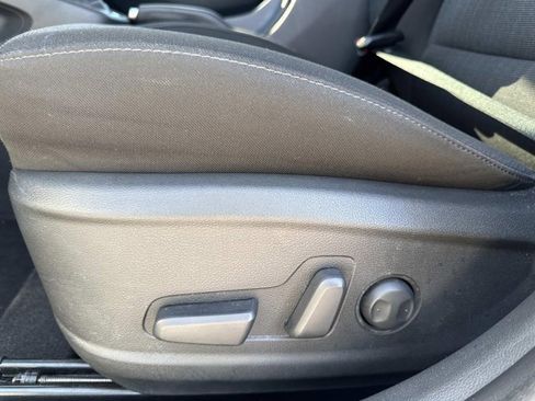 Used 2023 Hyundai Kona SEL image 10