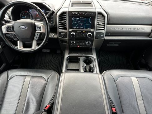 Used 2019 Ford F350 Platinum w/ Platinum Ultimate Package AWD/4WD image 13