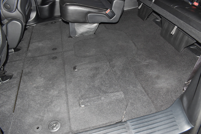 Certified 2025 Chrysler Pacifica Select FWD image 29