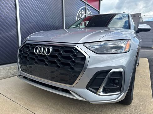 Used 2023 Audi Q5 2.0T Premium w/ Convenience Package AWD/4WD image 18