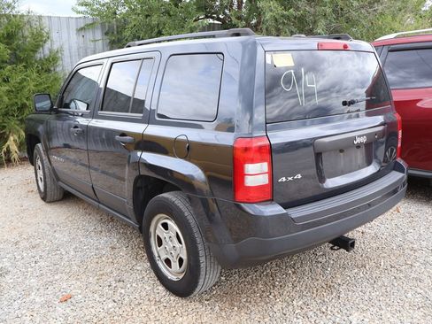 Used 2014 Jeep Patriot Sport AWD/4WD image 23