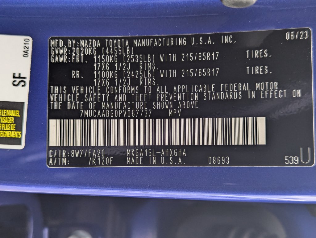 Used 2023 Toyota Corolla Cross LE AWD/4WD image 34