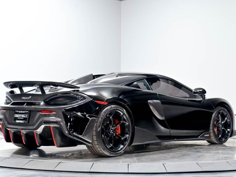 Used 2019 McLaren 600LT RWD image 13