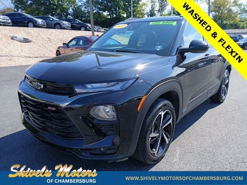 Used 2022 Chevrolet TrailBlazer RS w/ Sun and Liftgate Package image 1