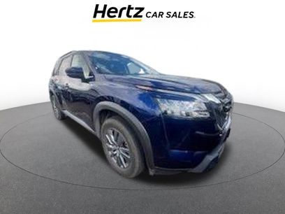 Used 2025 Nissan Pathfinder SV