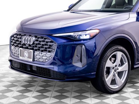 Used 2025 Audi Q5 Premium Plus AWD/4WD image 43