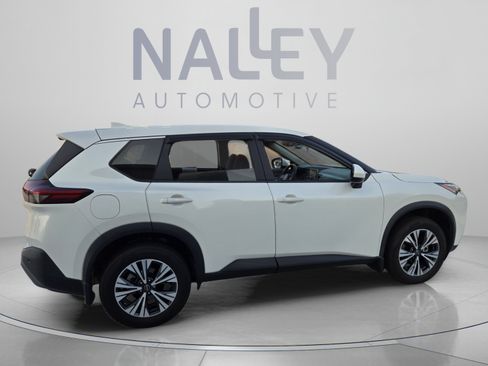 Used 2023 Nissan Rogue SV FWD image 6