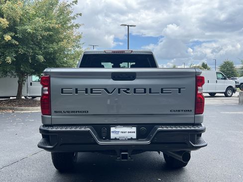 New 2026 Chevrolet Silverado 2500 Custom w/ Custom Value Package AWD/4WD image 8