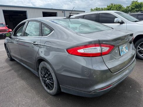 Used 2014 Ford Fusion S FWD image 8
