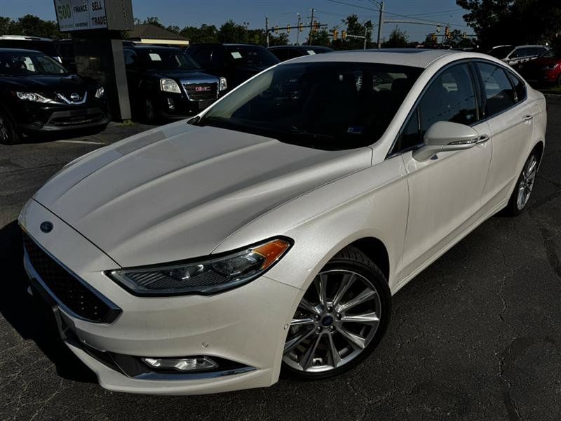 Used 2017 Ford Fusion Platinum AWD/4WD image 2