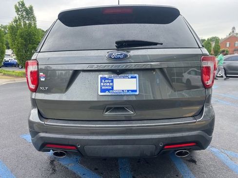 Used 2019 Ford Explorer XLT w/ Equipment Group 202A FWD image 7