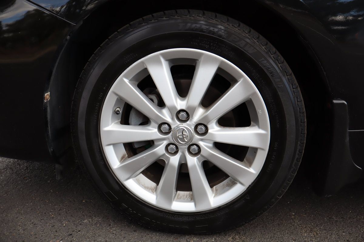 Used 2009 Toyota Corolla FWD image 38